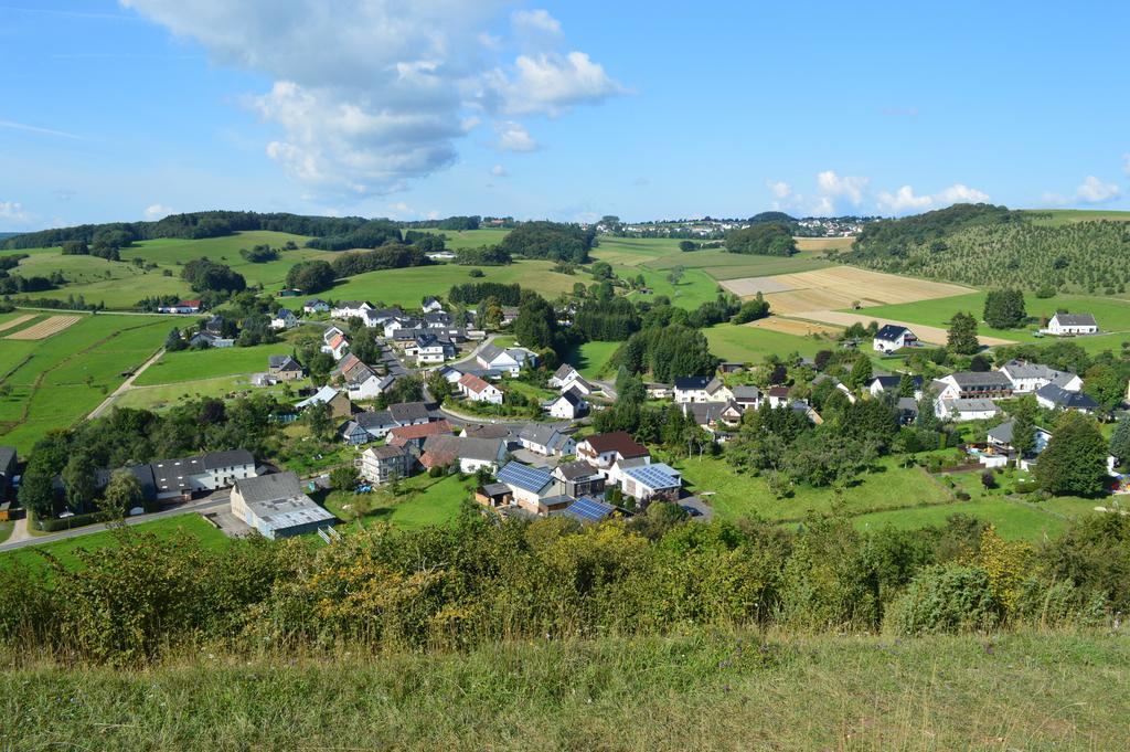 Ferienwohnung Lampertstal In Alendorf, Toskana Der Eifel Blankenheim  Room photo